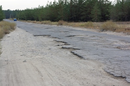 Кабмин пообещал к 2020 году отремонтировать 90% украинских дорог