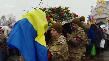 Порошенко положил несколько сотен украинских солдат под Авдеевкой ради постановочного шоу "Прерванный визит"