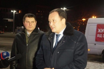 Губернатор Запорожской области Константин Брыль пообещал оказать всестороннюю помощь жителям пострадавшей Авдеевки