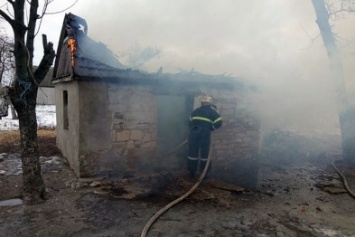 Ребенок на Николаевщине играл со спичками и устроил пожар
