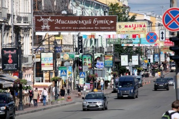 Киевсовет попробует привести в порядок хаос с размещением рекламы в столице