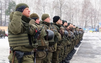 Более 70 нацгвардейцев поехали в Чернобыльскую зону на подмогу полиции