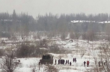 В Макеевке мирные жители разогнали боевиков, захотевших пострелять из двора жилого дома (фото)