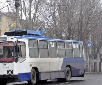 После обстрелов и взрыва: в Донецке возродили троллейбусные маршруты