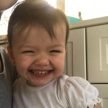 Темникова опубликовала снимок счастливой дочки