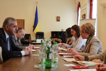 Украина будет сотрудничать с Грузией в сфере образования и науки