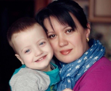 Многодетная мать Богдана Осипенко нуждается в помощи в борьбе с раком