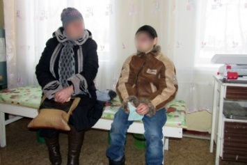 В Покровске родная мать жестоко избила ногами 12-летнего сына (ОБНОВЛЕНО)