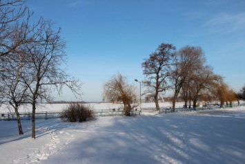 Леденящие красоты запорожского порта (ФОТО)