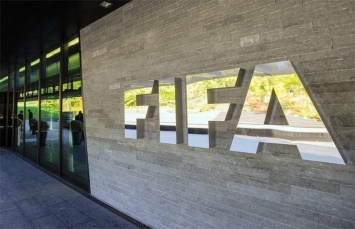Блаттер ушел, но коррупция в ФИФА осталась