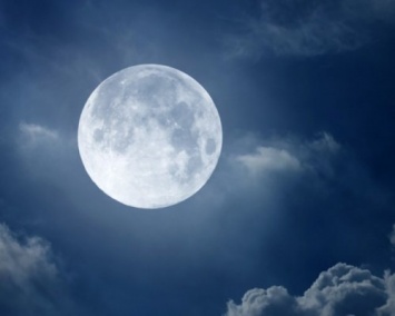 Ученые: Луна образовалась в результате ядерного взрыва