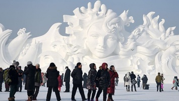 Одесситы завоевали бронзу на международном конкурсе снежных скульптур в Китае