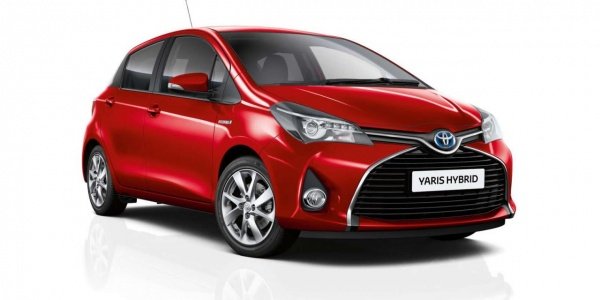 Toyota представила новые версии Yaris Hybrid