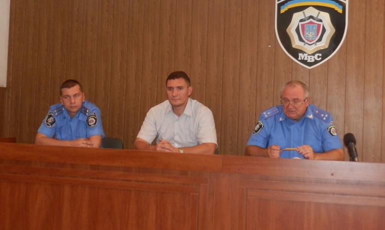 Полиция полицией, а милиция Днепродзержинска продолжает работать