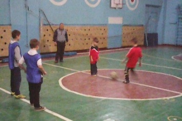 В Покровске прошел юношеский турнир по мини-футболу и шашкам