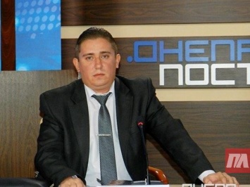 Помощника депутата Андрея Артеменко отравили