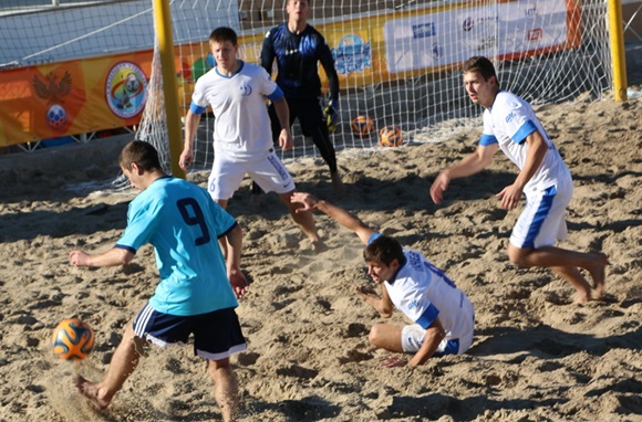 В Севастополь съедутся сильнейшие клубы России по пляжному футболу