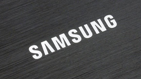 Компания Samsung намекнула на выпуск мини-планшета с изогнутым экраном