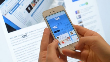 «ВКонтакте» планирует добавить в мобильное приложение «Яндекс. Такси» и Gett