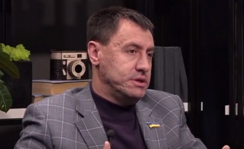 На Николаевводоканал трудоустроили людей, помогавших Сенкевичу во время избирательной кампании, - депутат горсовета Ентин