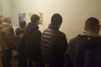 В Кировоградской области шесть человек избивали и грабили людей