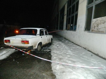 В Киеве четверо неизвестных отобрали у водителя «Жигулей» более 1 млн. гривен
