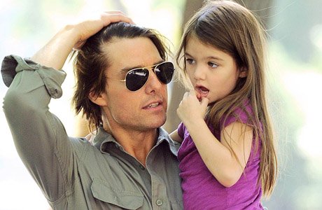 Том Круз избегает встреч со своей дочерью Сури