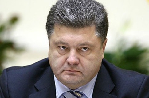 Порошенко провел совещание с силовиками в связи с обострением ситуации в Донбассе