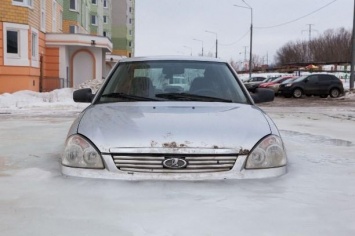 Ледяная ловушка: почему нельзя надолго оставлять авто без присмотра