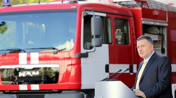Аваков пообещал скорую ликвидацию пожарной инспекции