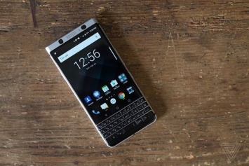 BlackBerry представил свой последний смартфон KEYone