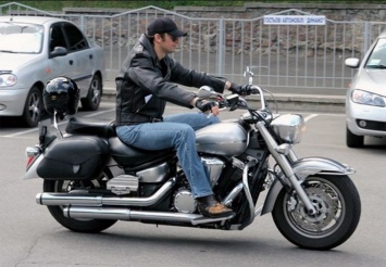Шовковский выставил на продажу свой мотоцикл (ФОТО)