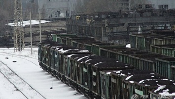 Украинские металлурги обратились за углем к России из-за блокады Донбасса