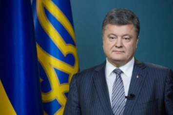 Порошенко призвал банки кредитовать производство