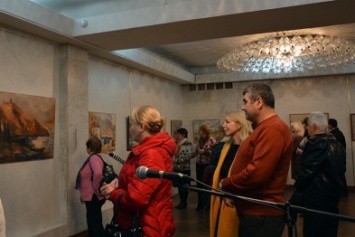 В Севастополе открылась выставка «Песни Балаклавы»
