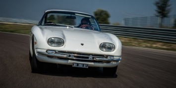 Женевский автосалон посетит отреставрированное купе Lamborghini 350 GT