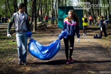 Во время "Зеленой толоки" кременчугская молодежь наведет порядки в трех городских парках
