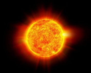 Гигантское НЛО обнаружено на поверхности Солнца