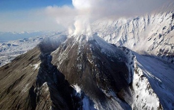 На Камчатке установлен высший уровень опасности для авиации