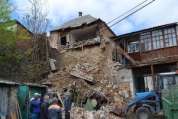 В Мелитополе снесут дом, в котором обрушилась стена