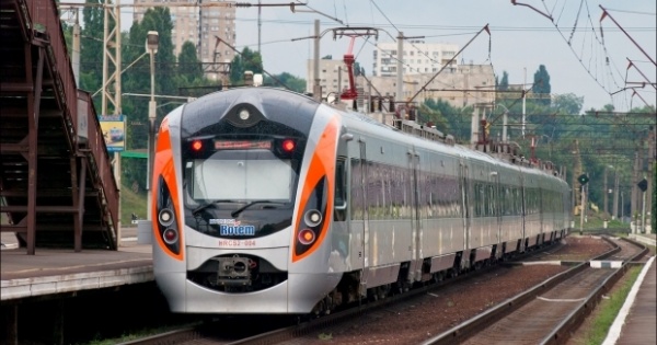 Киев и Львов соединит скоростной поезд