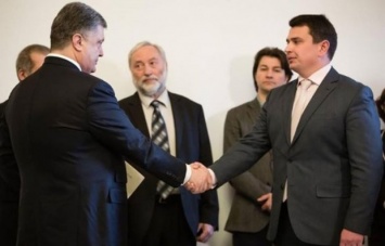 У Порошенко планируют "развалить" дело Насирова, обвинив в этом антикоррупционные органы