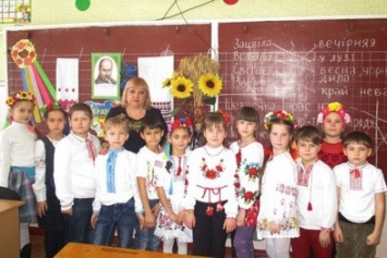 В Покровске с детства учат любить и чтить украинские традиции