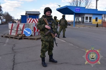 Устроившие блокаду Донбасса жалуются и угрожают