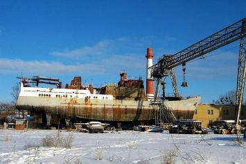 Украинские ВМС получат вспомогательное судно на базе рыболовного траулера