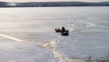 Четверо рыбаков провалились под лед на водохранилище под Харьковом