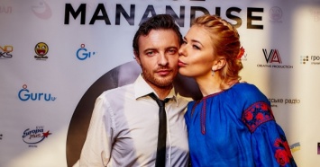 Французский певец Манондиз выпустил клип на украиноязычную песню
