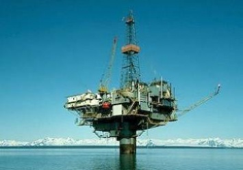 Нефть перешла к росту в понедельник, Brent торгуется у $51,5 за баррель