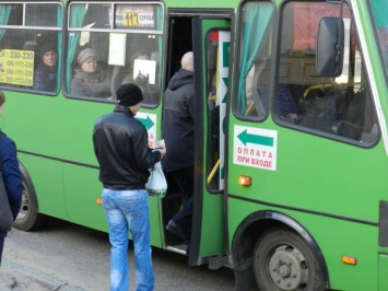 Эксперты: что делать с аварийными фасадами