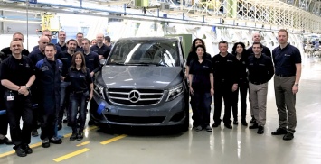 Испанский завод Mercedes-Benz выпустил юбилейный минивэн V-Class